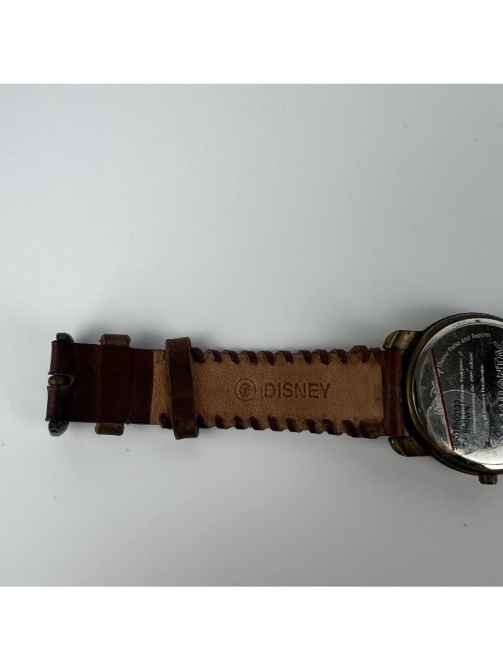 Disney Pocahontas / John Smith Watch โ Limited Edition 0948/5000 - Picture 6 of 6